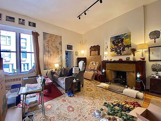 1st image of 45 W 76th St APT 3