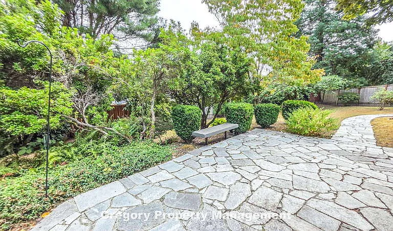 16316 NE 46th Ct — Photo 49