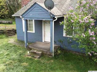 907 Long St, Sweet Home, OR 97386