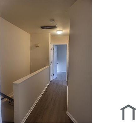 5th image of 4644 Hillside Rd SE APT 1