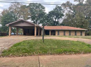 1905 Port Caddo Rd, Marshall, TX 75672