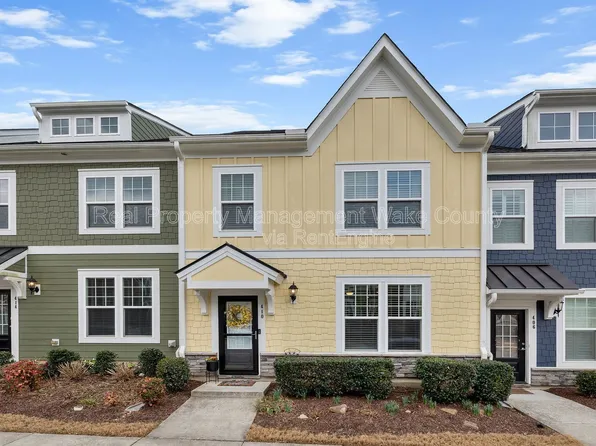 410 Triumph Ln, Wake Forest, NC 27587