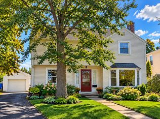 305 N Charlotte St, Lombard, IL 60148
