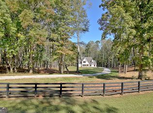 2178 Bear Creek Rd, Moreland, GA 30259