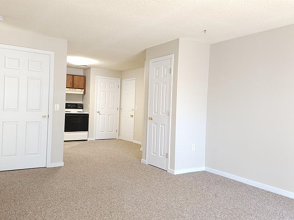 4th image of 1120 St James Place