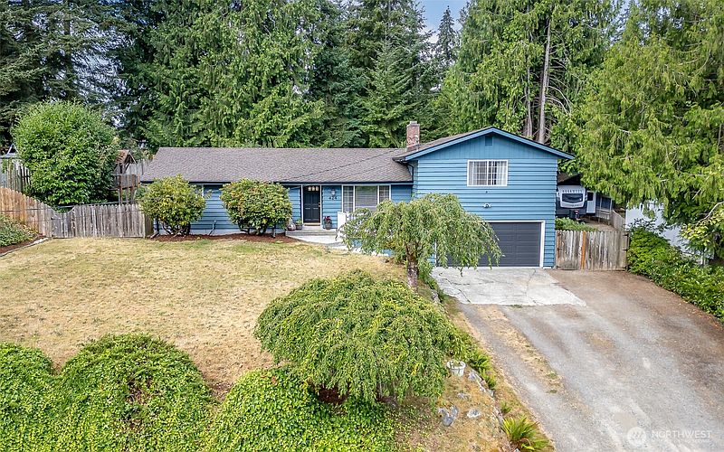 2nd image of 424 119th Avenue E