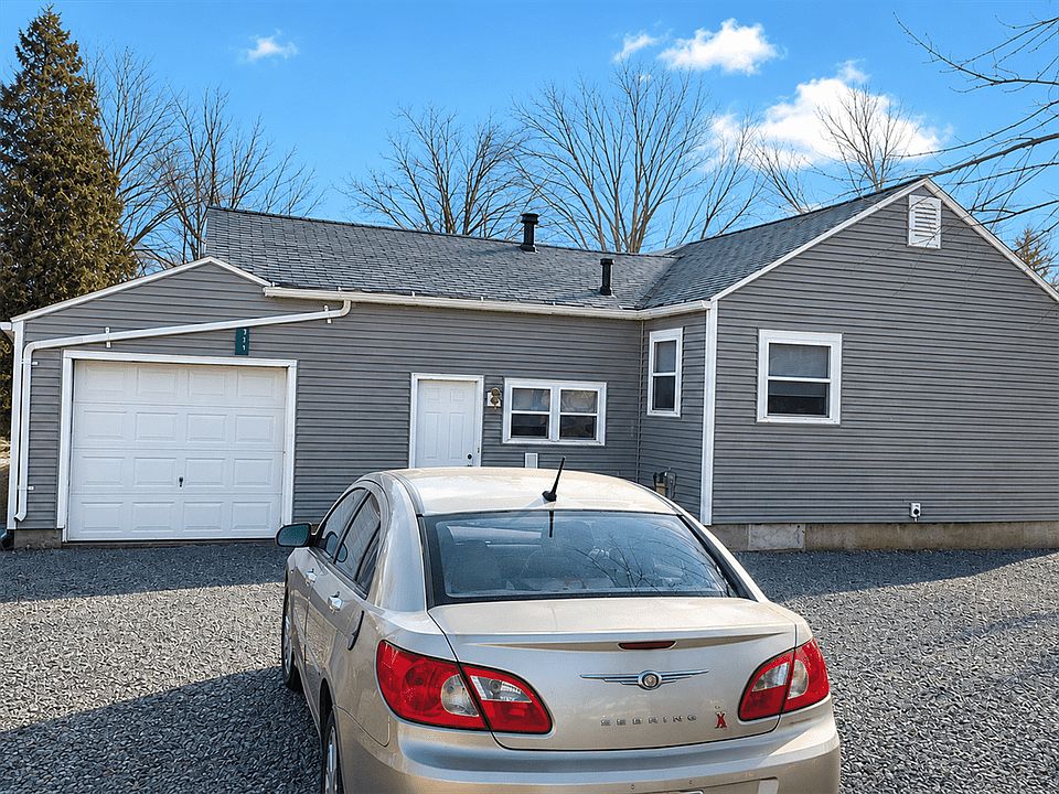 1st image of 403 Haven St