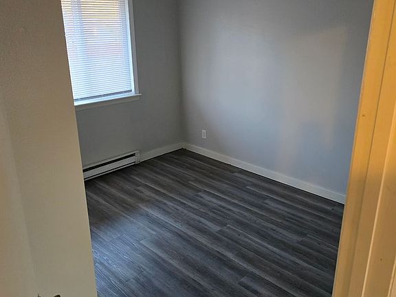 3rd image of 812 N 10th St #20