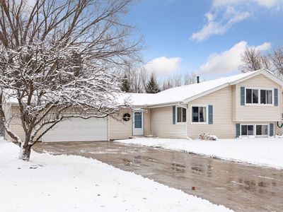 907 132nd Ln NE, Blaine, MN, 55434