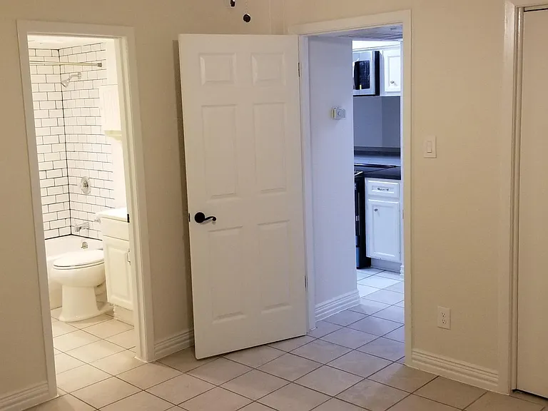 3224 Timmons Ln #101 — Photo 12