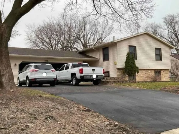 1012 8th Ave, Howard Lake, MN 55349