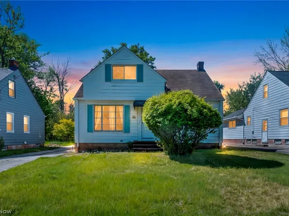 15812 Grant Ave, Maple Heights, OH 44137
