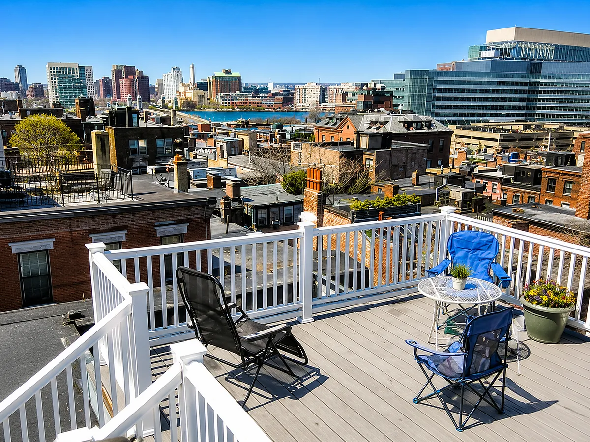 Building Photo - 17 Irving St #3