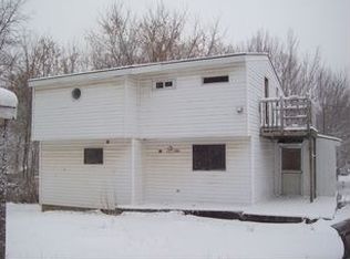 5365 Peterboro Rd, Oneida, NY 13421