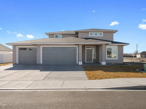 8806 Ashen Dr, Pasco, WA 99301