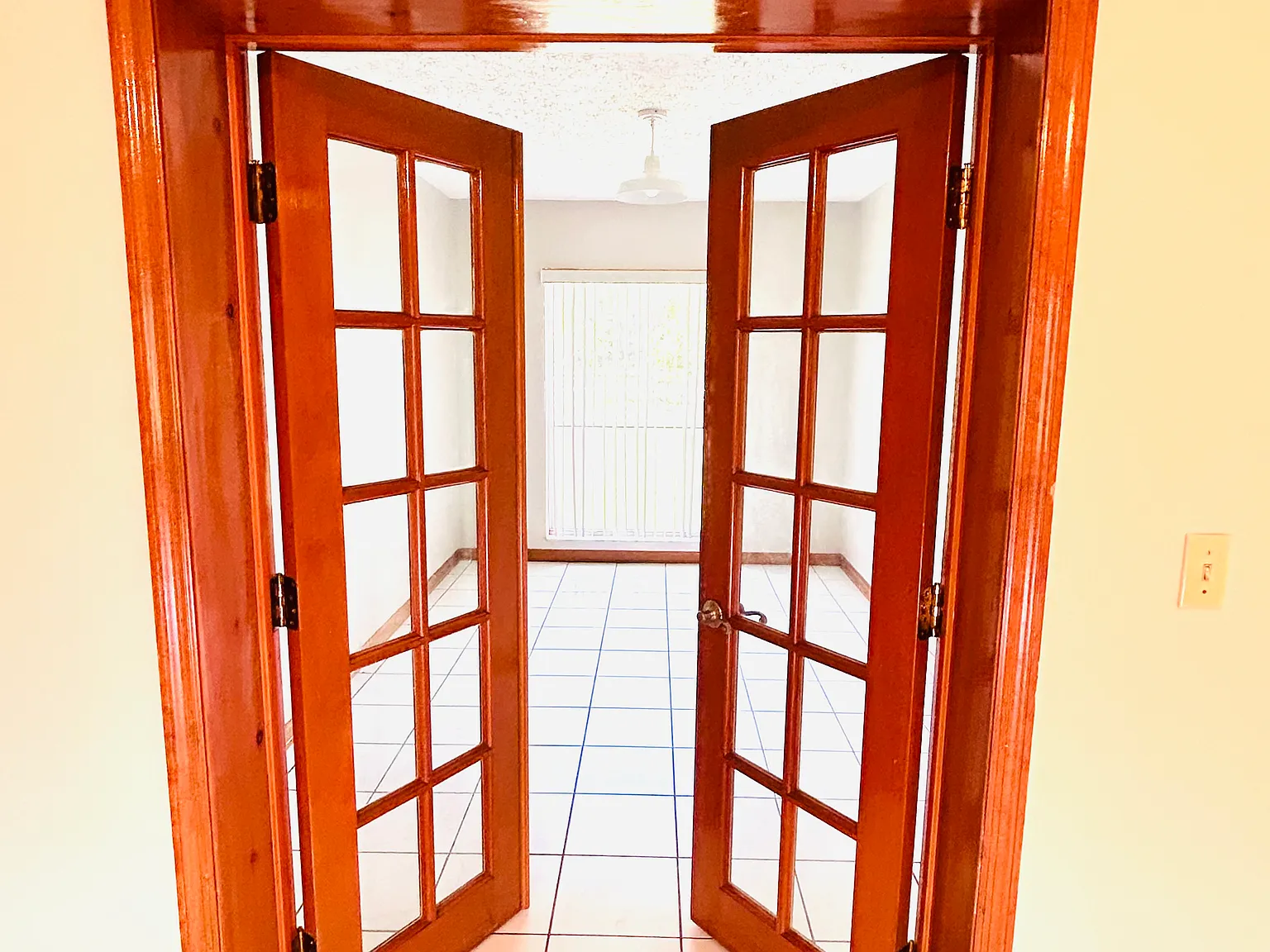7624 Tallowtree Dr — Photo 4