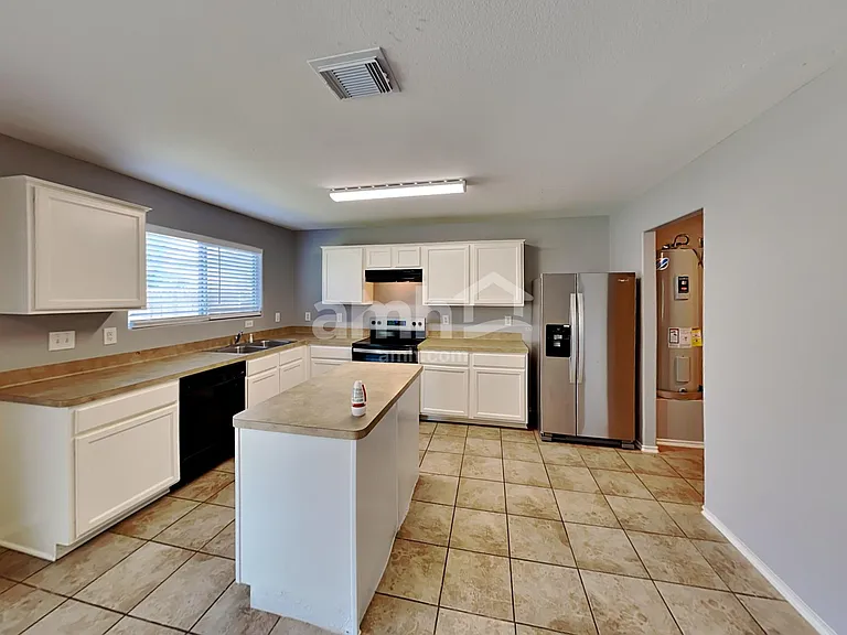 2203 Shady Birch Dr — Photo 3