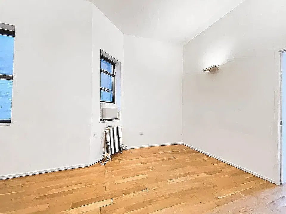 410 W 36th St #5FE