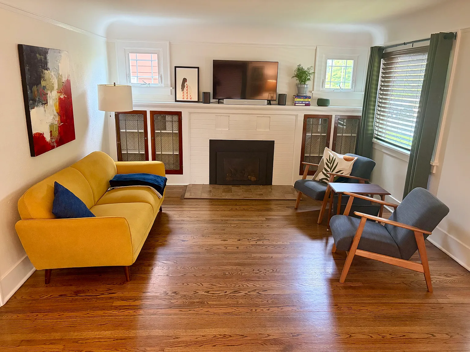 4 bed, 1575 sqft, $3,800 — Photo 3