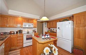 5th image of 3403 Kempton Ct