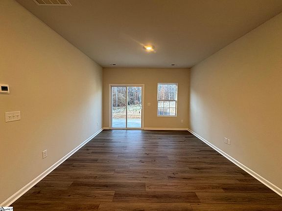 4th image of 1308 Carmichael Place Wsv 237 Berkley