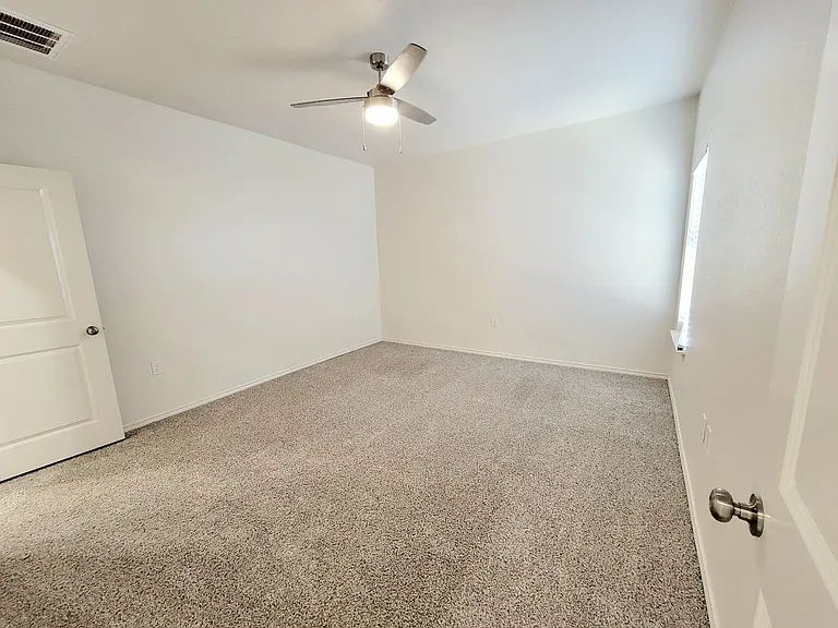 5832 Virginia Ave — Photo 9