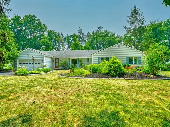 27 Crest Rd, East Rochester, NY 14445