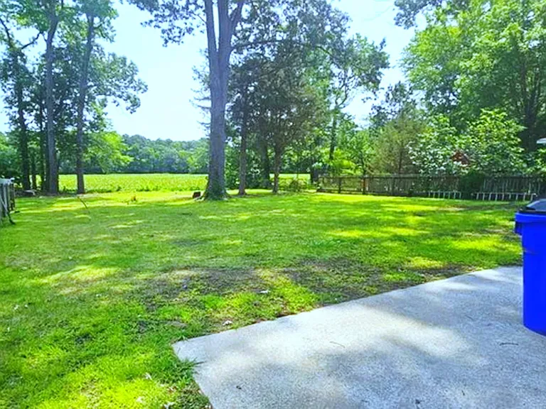 3520 Gamage Dr — Photo 15