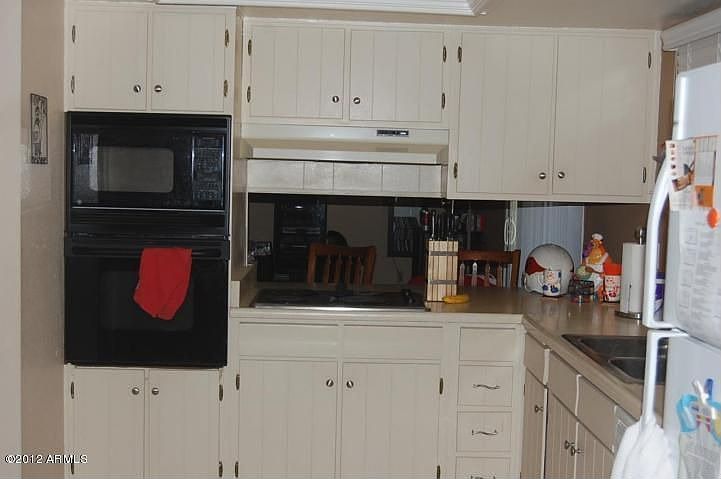 2nd image of 4820 S Clark Dr