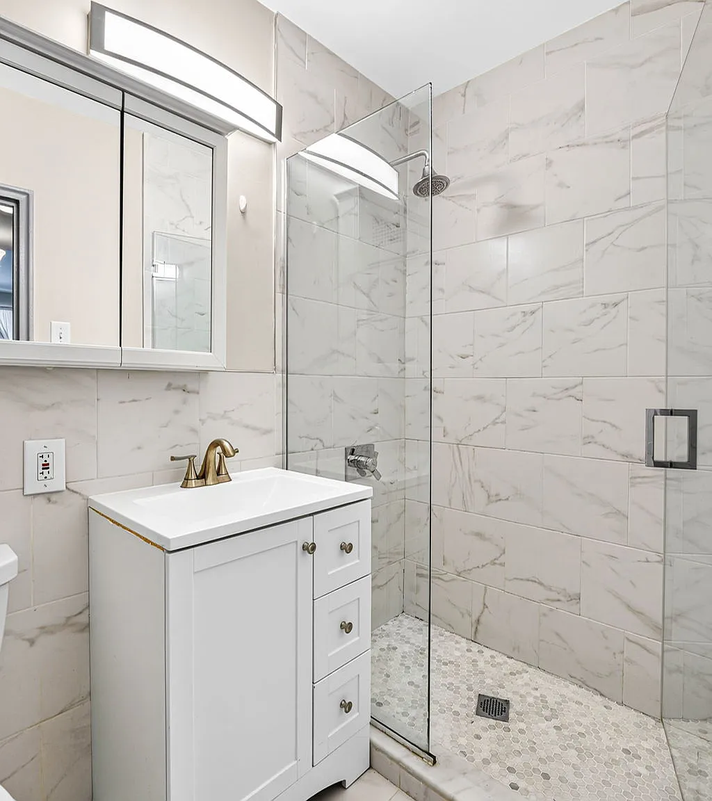 421 East 78th Street — Photo 4