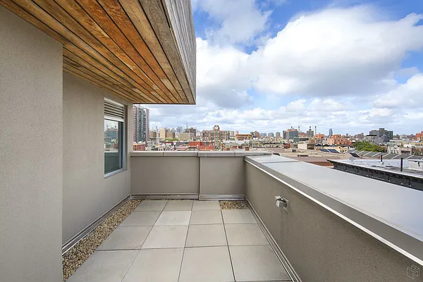 Sold by Halstead Real Estate | media 10