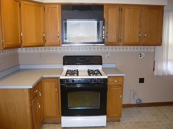 5th image of 2706 Inland Dr