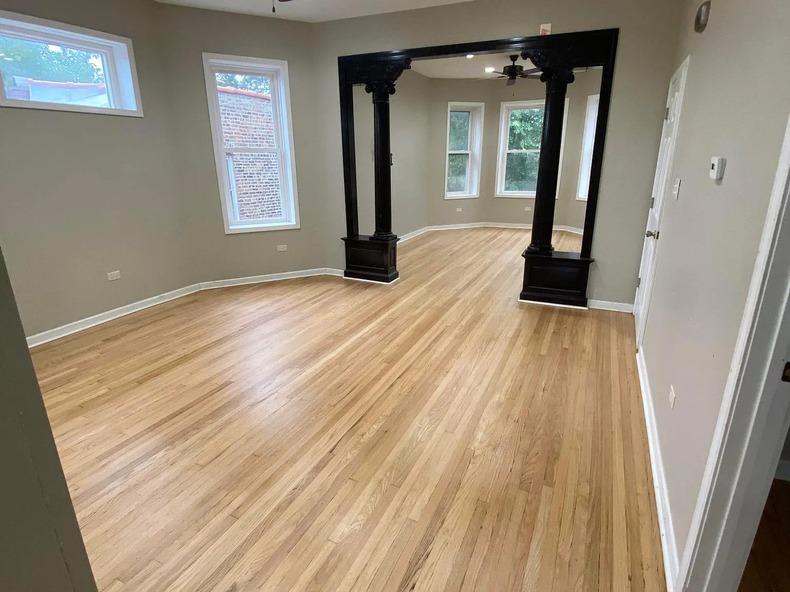 3 bed, 1500 sqft, $1,800 — Photo 2