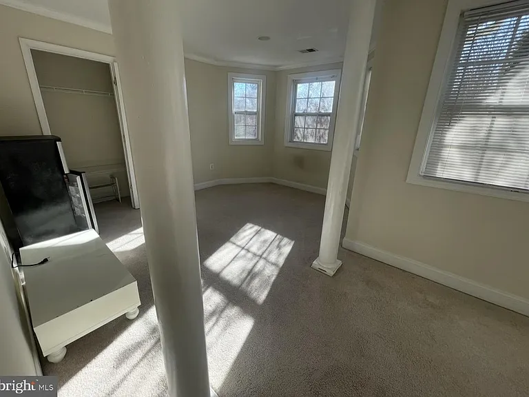 12530 Popes Head Rd — Photo 12