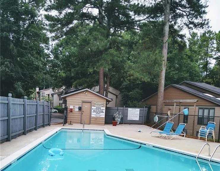 9400 Roberts Dr #2C — Photo 10