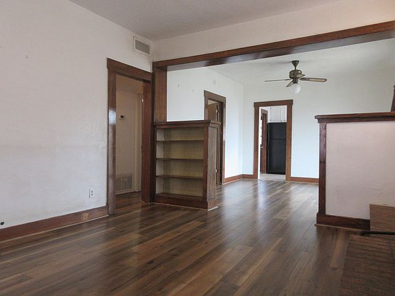 5th image of 2225 Portland Ave