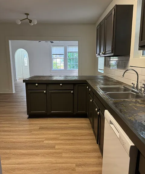 354 E Mayes St — Photo 9