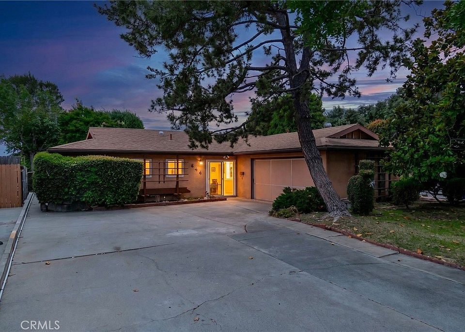 1st image of 644 Moonstone Ct