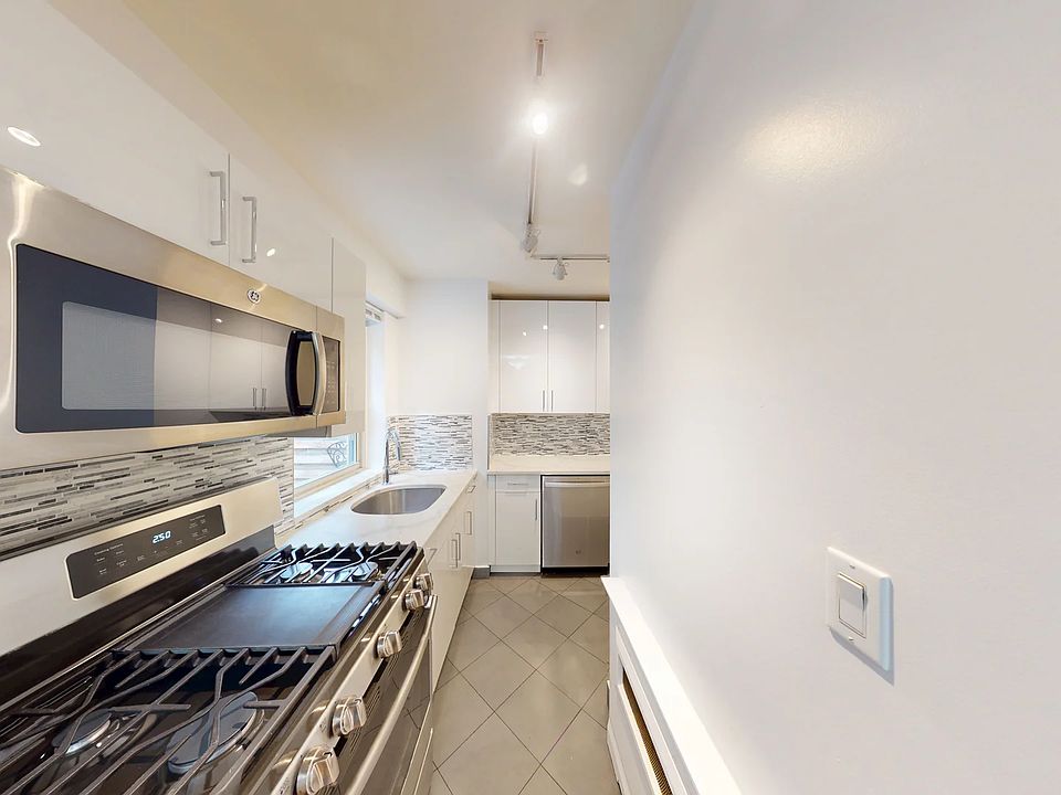 1st image of 30 Park Ave #2AB