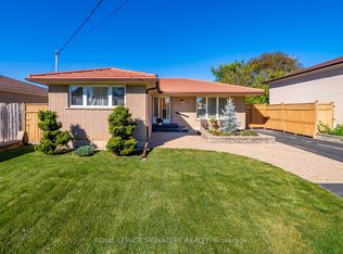 28 Candlewood Cres, Toronto, ON M3J1G8