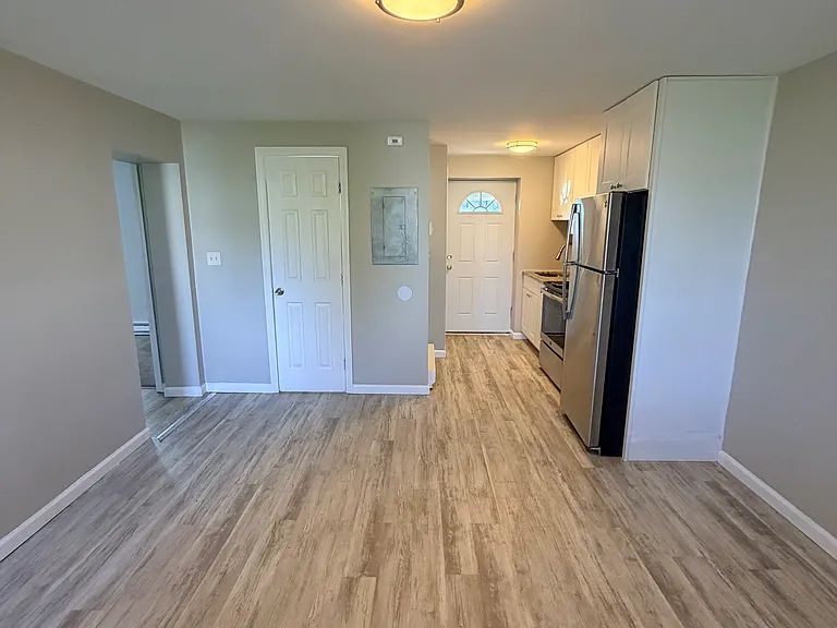 131 Cosey Beach Ave #A2 — Photo 4