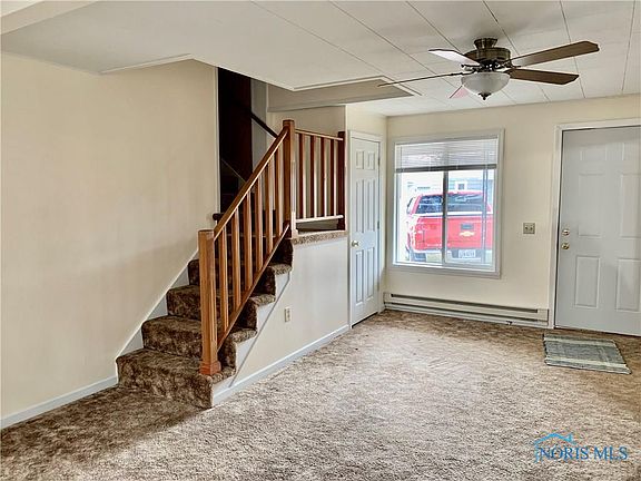 3rd image of 322 N Emmet St