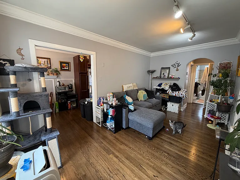 842 W Ainslie St #1 — Photo 2