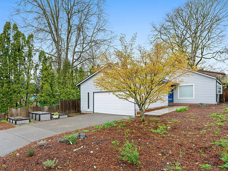 10946 SW 65th Ave — Photo 3