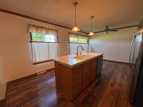 3rd image of 14471 State Road 250