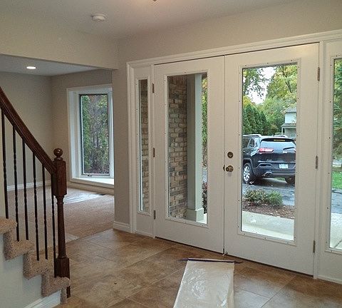 FRONT ENTRY
