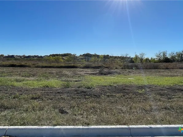 1826 Dorian Dr, Salado, TX 76571