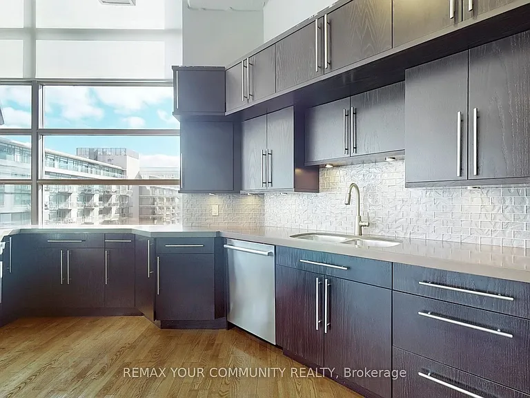 637 Lake Shore Blvd W #504 — Photo 14