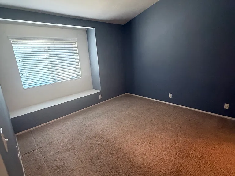 23330 Dover Ln — Photo 6