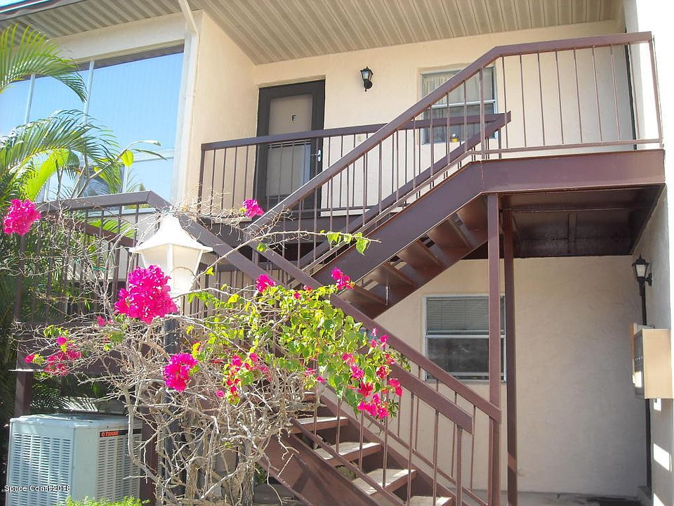 1st image of 2504 Bogey Ln APT F